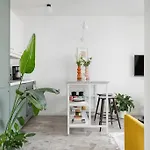 With Balcony, Private Parking - Bagry - Goszczynskiego 1 Краков