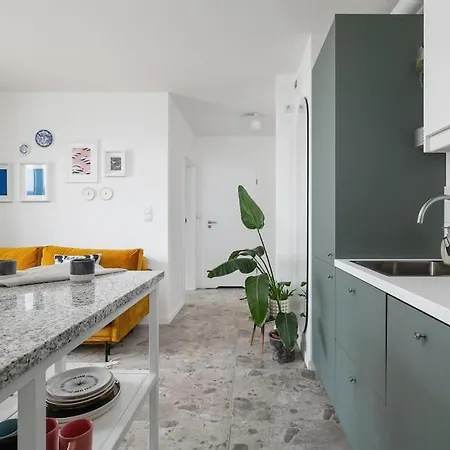 With Balcony, Private Parking - Bagry - Goszczynskiego 1 Апартаменты Краков