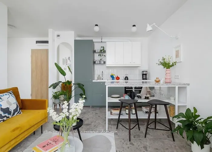 With Balcony, Private Parking - Bagry - Goszczynskiego 1 * Krakau